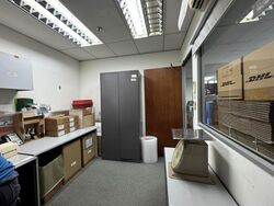 Leong Huat Building (D13), Factory #496503271